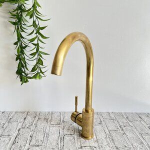 Moroccan faucet +Unlacquered Brass Side Sprayer